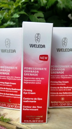 /products/kit-weleda-granada-regeneradora/