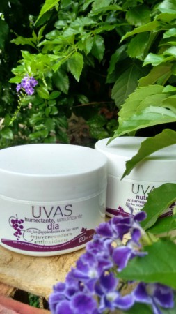 /products/crema-uvas/
